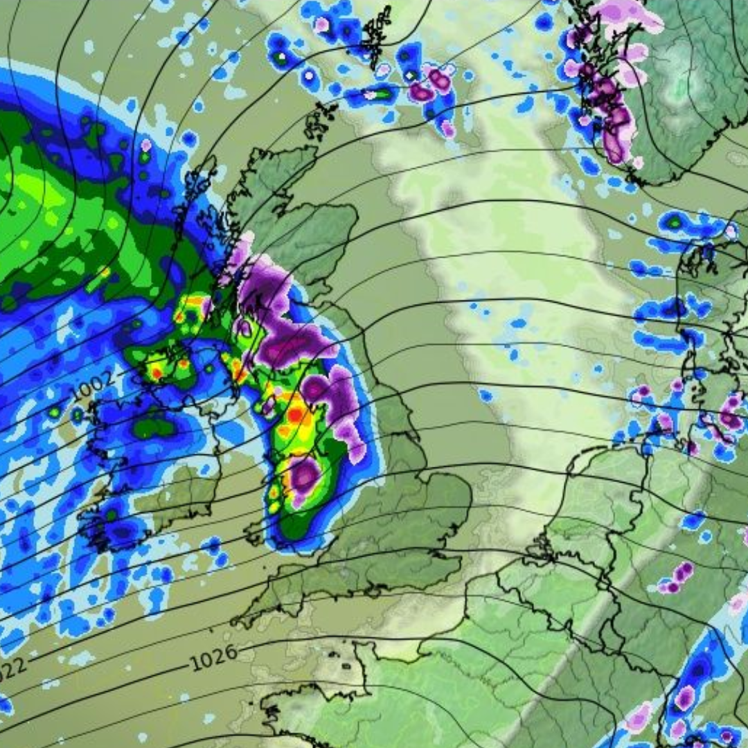 Latest UK Weather map shows Snow hitting Britain in January